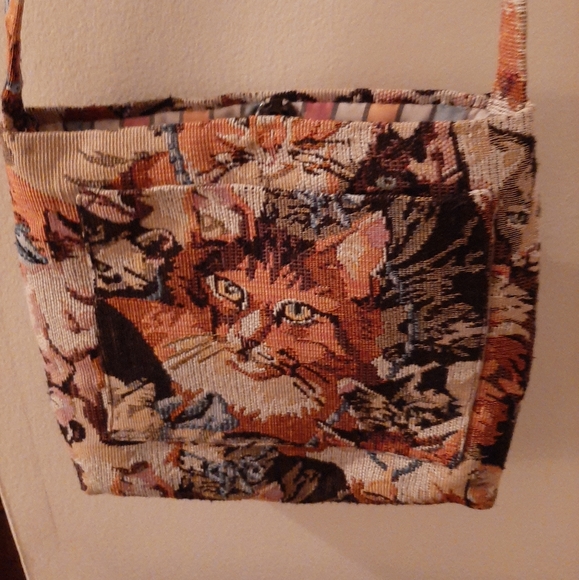 no name Handbags - Gorgeous cat bag